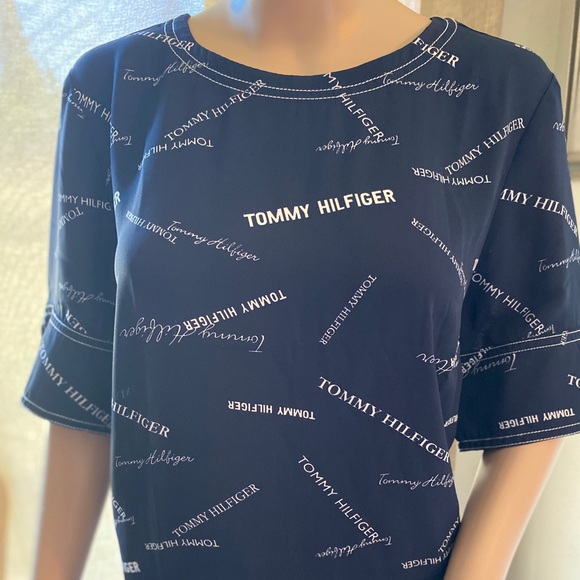 Tommy hilfiger shirt - Picture 2 of 6